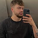 Артур, 25 лет
