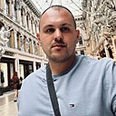 Влад, 33 года