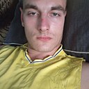 Саша, 22 года