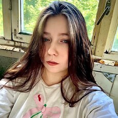 Фотография девушки Ксения, 21 год из г. Малоярославец