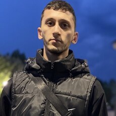 Фотография мужчины Ихтиёр, 23 года из г. Ханты-Мансийск