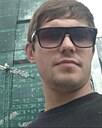 Денис, 32 года