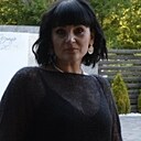 Дева, 42 года