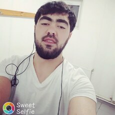 Фотография мужчины Vusal, 31 год из г. Нижнекамск