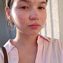 Алёна, 18 лет