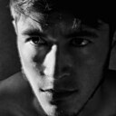 Bexruz, 22 года