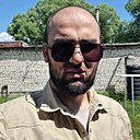 Михаил, 23 года