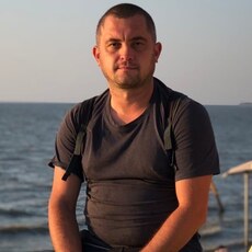 Фотография мужчины Арсений, 39 лет из г. Саратов