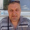 Ден, 42 года