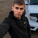 Dmitrii, 27 лет