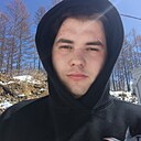 Денис, 22 года