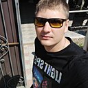 St, 33 года
