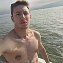 Anthony, 22 года
