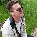 Роман, 23 года