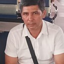 Botir, 52 года
