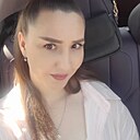 Милана, 32 года
