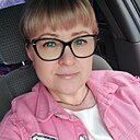 София, 44 года