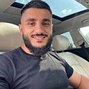 Макс, 33 года