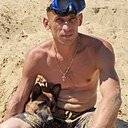 Олег, 32 года