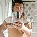 Умид, 40 лет