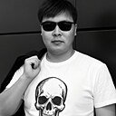 Bek, 33 года