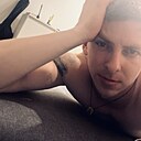 Роман, 32 года