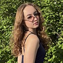 Полина, 18 лет