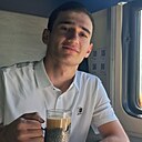 Али, 33 года