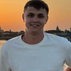 Фотография мужчины Андрей, 30 лет из г. Новый Уренгой