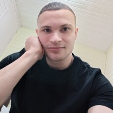 Фотография мужчины Максим, 28 лет из г. Новоалександровск