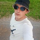 Михаил, 22 года