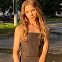 Виктория, 18 лет