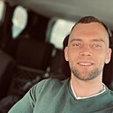 Максим, 33 года