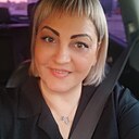 Она, 44 года