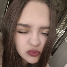 Фотография девушки Лиза, 21 год из г. Бийск