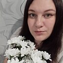 Cassandra, 33 года