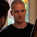 Артем, 18 лет