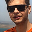 Роман, 22 года