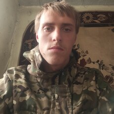 Фотография мужчины Максим, 21 год из г. Минск