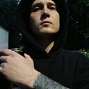 Денис, 25 лет