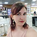 Карина, 25 лет