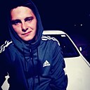 Михаил, 25 лет