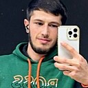Abu, 20 лет