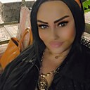 Lili, 41 год