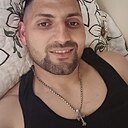 Мужчина, 33 года