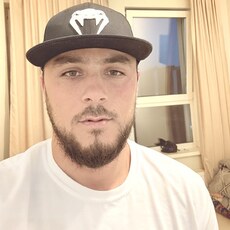Фотография мужчины Ashraf, 25 лет из г. Екатеринбург