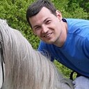 Eros, 42 года