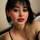 Кетура, 32 года