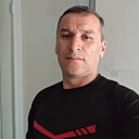 Тм, 44 года