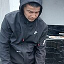 Bek, 33 года